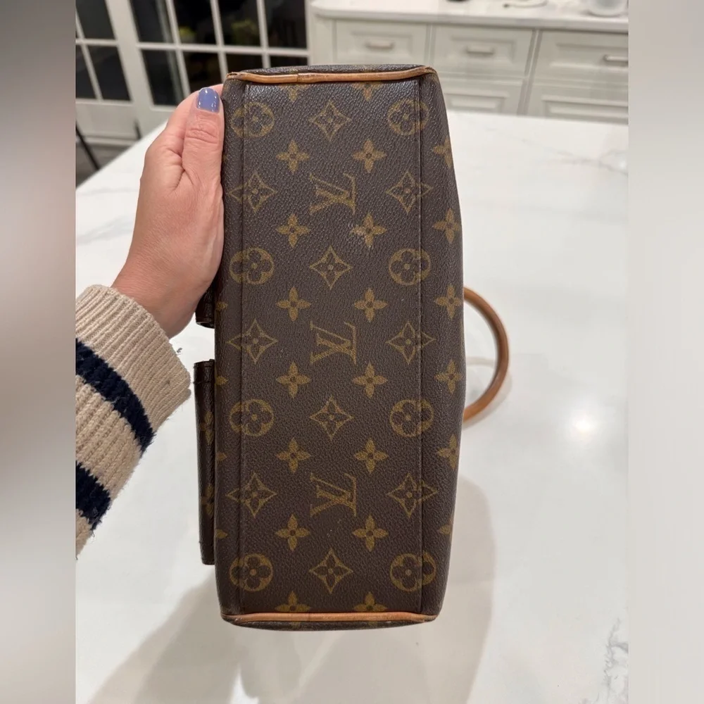 Louis Vuitton Monogram Manhattan PM logo Handbag 2005 collection 100% Authentic - Picture 7 of 16